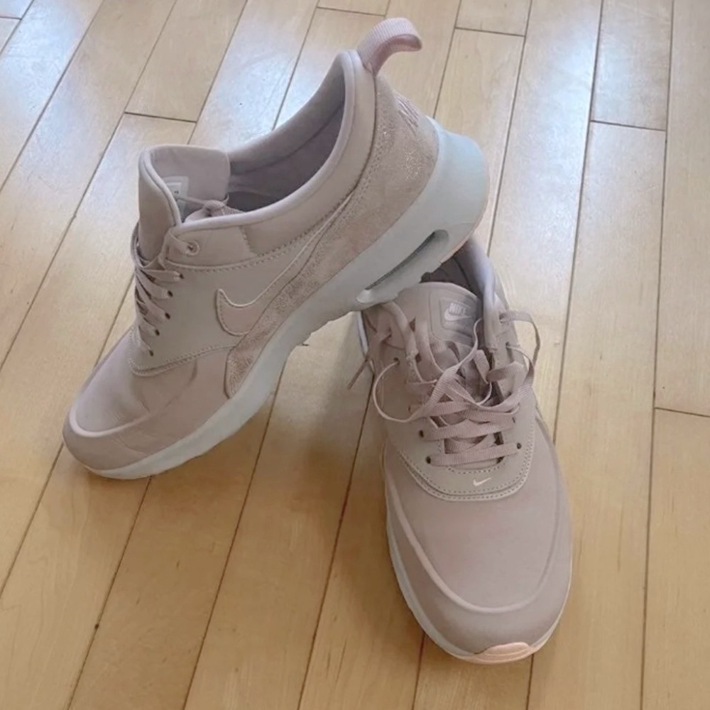 Nike Air Max Thea PREMIUM Athletic Shoes